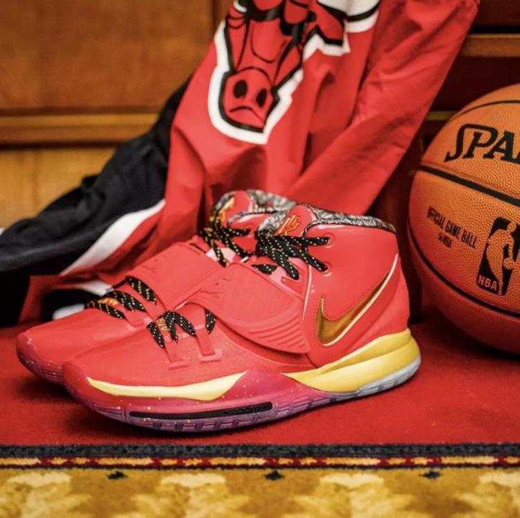 全明星球鞋「NBA全明星周末开启四双全明星战靴明日官网发售」