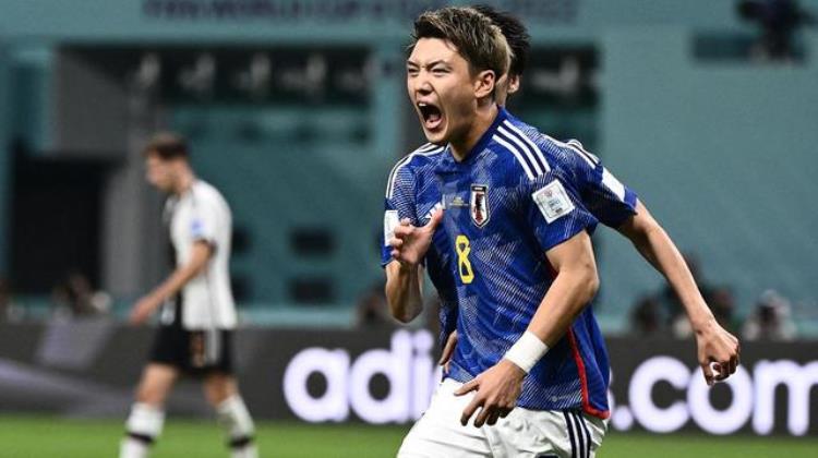 德国足球输给日本「德国1:2不敌日本足球小将长大了青春可能真的结束了」