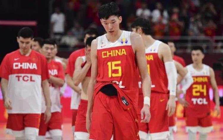 中国男篮归化外援「杨毅男篮归化不需要NBA球员CBA外援足够满足我们的需求」