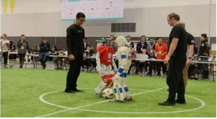 AI为中国球迷带来希望机器人世界杯决赛中国队与德国队一决高下