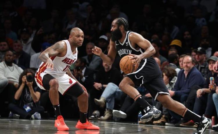 3320万生涯第一高薪流浪15年这位37岁老兵终于征服NBA