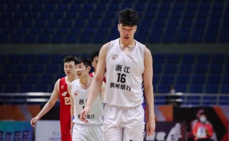 nba近年潜力新秀「冲击NBA进行时四大新生代球员实力和前景全解析」