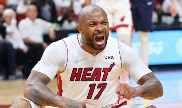 3320万生涯第一高薪流浪15年这位37岁老兵终于征服NBA