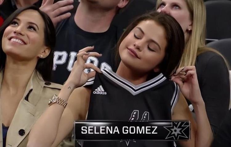 NBA女明星粉丝「盘点NBA赛场边的美女明星她们都是哪些球星的忠实粉丝」