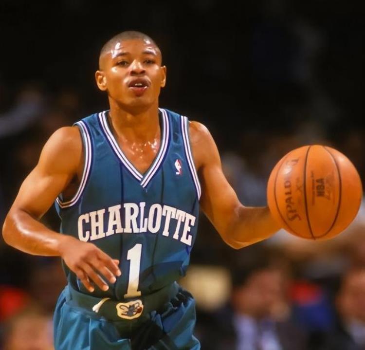 乔丹的弹跳力是不是nba最高的「弹簧人盘点NBA垂直弹跳最高的十大球员乔丹无缘第一名」