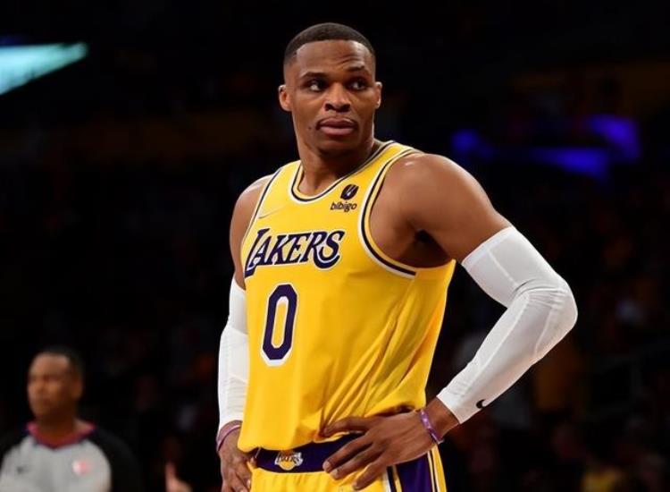 被交易最多的球星「砸在手里盘点NBA交易价值最低的十大球星各球队都不感兴趣」