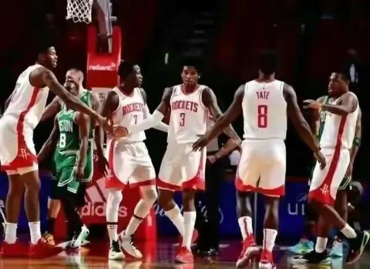 巴特勒评价维金斯「盘点NBA大器晚成的五大球星巴特勒逆风翻盘维金斯扬眉吐气」