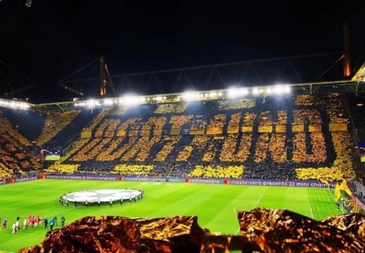 多特蒙德足球队「曾经的德国足球统治者坐拥魔鬼主场的大黄蜂多特蒙德」
