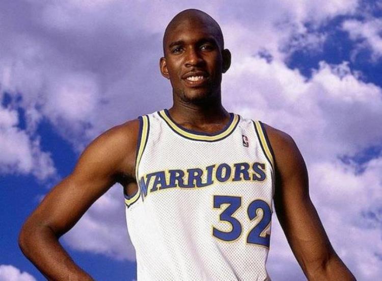 NBA5大传奇流浪汉最少呆过12支球队95年状元上榜