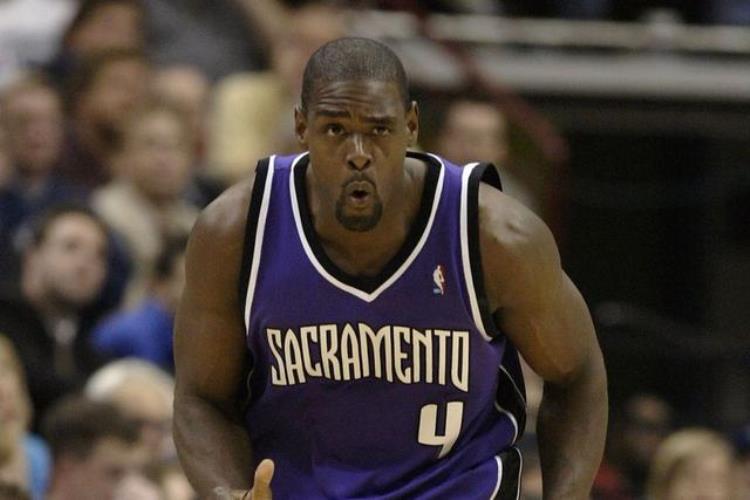 NBA十大反目成仇的师徒德隆把斯隆气到退役科比直接拉黑禅师