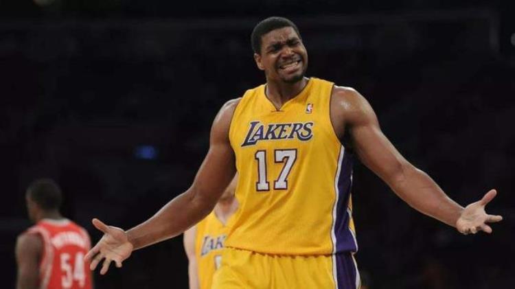 NBA十大反目成仇的师徒德隆把斯隆气到退役科比直接拉黑禅师
