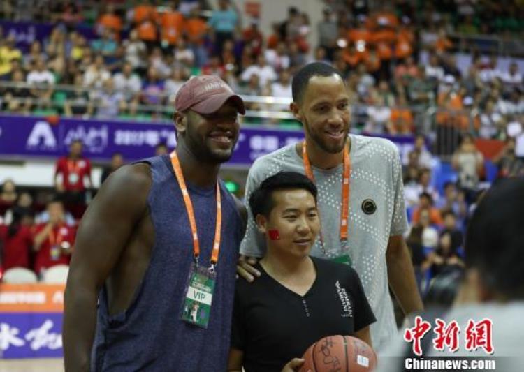 四国男篮对抗赛「中国凯里四国男篮超级争霸赛开赛」