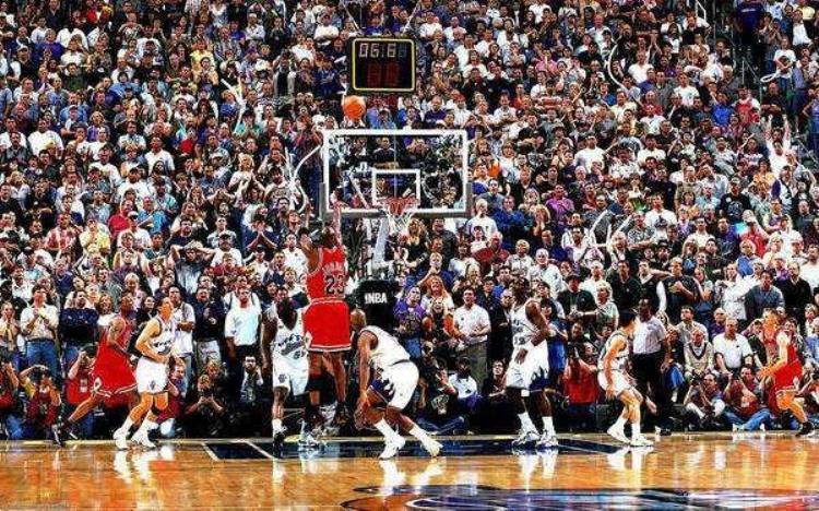 NBA历史最伟大6大进球乔丹投出世纪绝杀欧文超级3分带走勇士