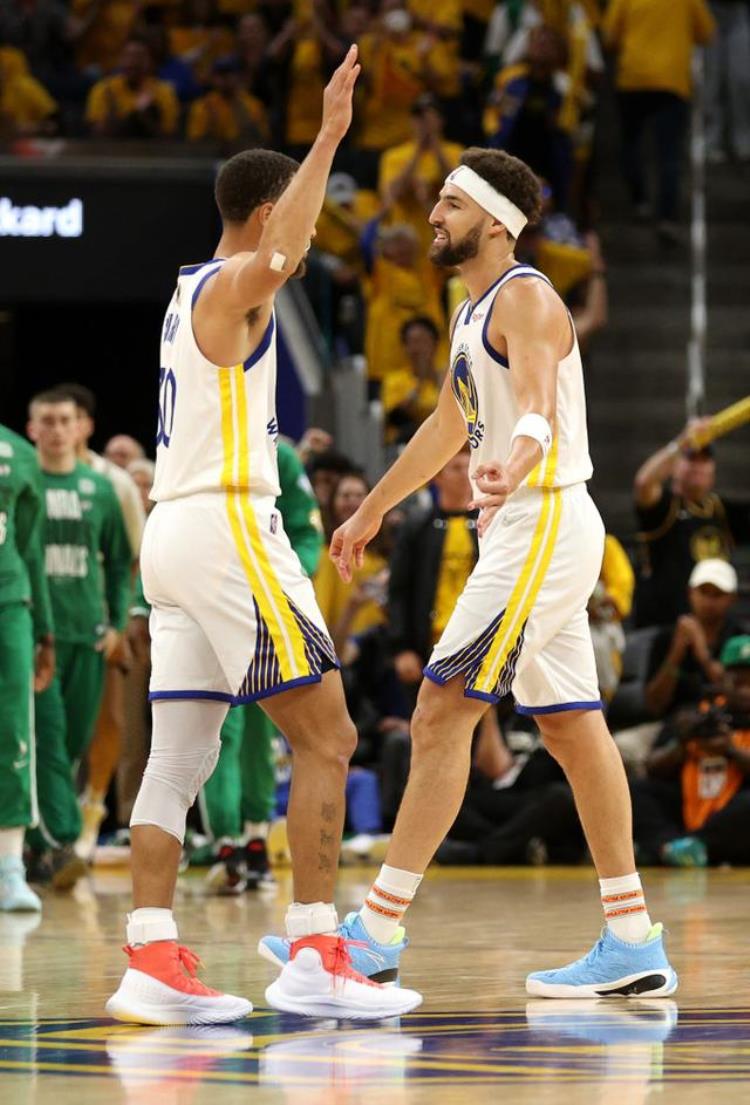NBA|水花兄弟的战史数据显示他们将会在G6赢得总冠军
