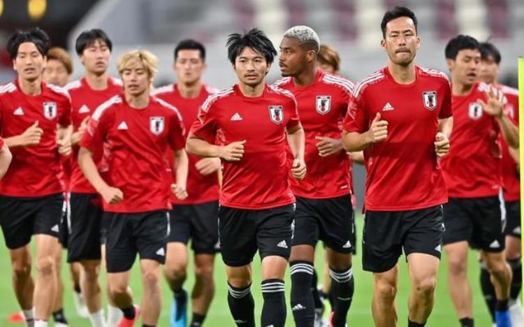 日本队全欧阵容「日本队公布大名单18名旅欧球员对阵澳大利亚将是生死战」