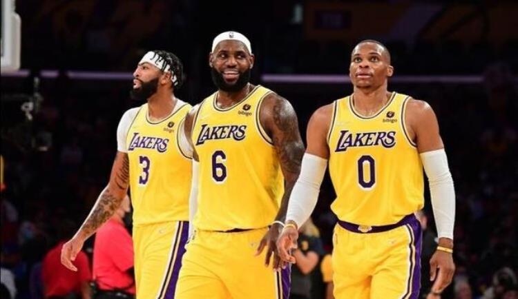 哈登推动威少交易「NBA诞生新签约哈登做出重要决定阿杜最新动向威少交易进展」