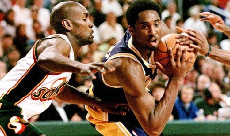 麦迪在nba的历史地位「麦迪在NBA历史上仅2人能单防科比伦纳德和皮蓬都不够格」