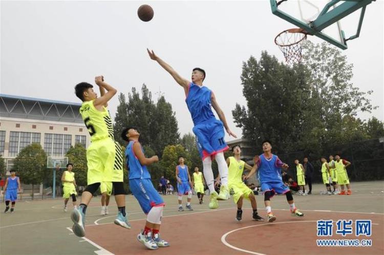 宝丰县青少年活动中心「河南宝丰青少年球类运动展活力」