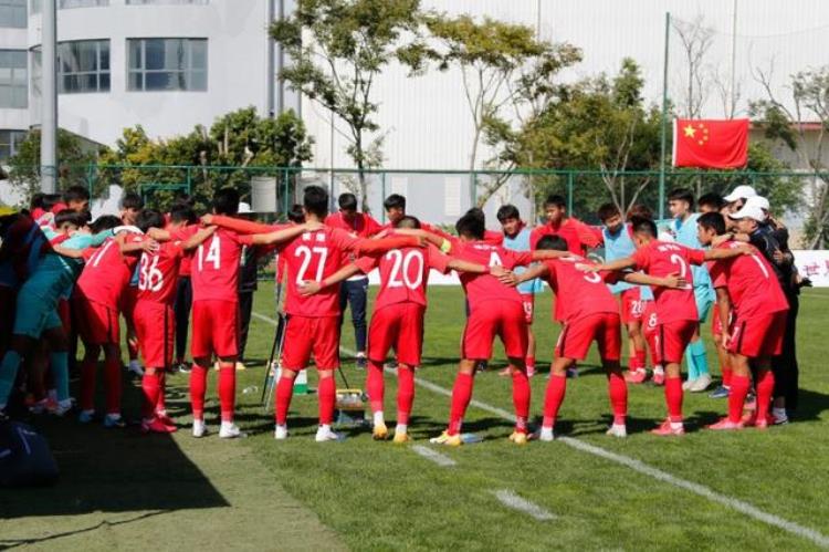 国足与乌兹别克斯坦交锋记录「荣誉之战U19国足迎战乌兹别克斯坦取得一个进球就是胜利」