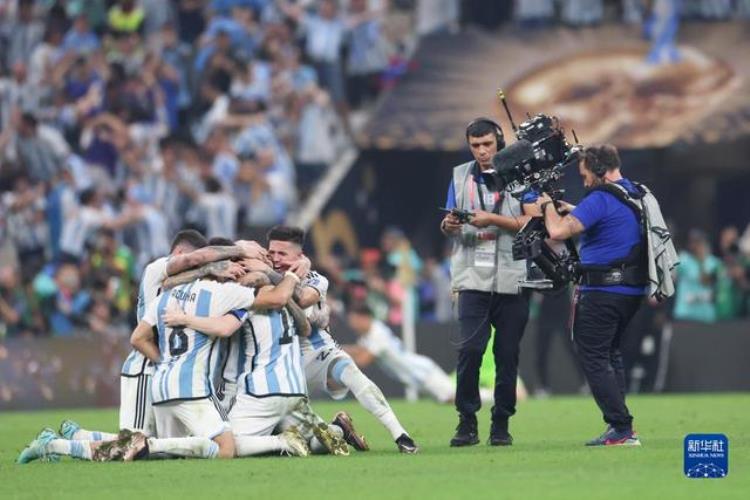 卡塔尔世界杯阿根廷队夺冠