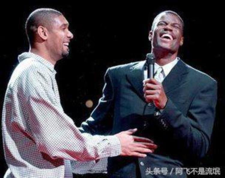 盘点nba历史十大中锋大鲨鱼只能排第三位吗「盘点NBA历史十大中锋大鲨鱼只能排第三位」