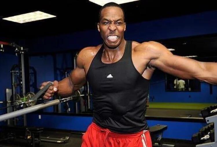 NBA球星健身房训练科比一天减5磅这么练想不强都难