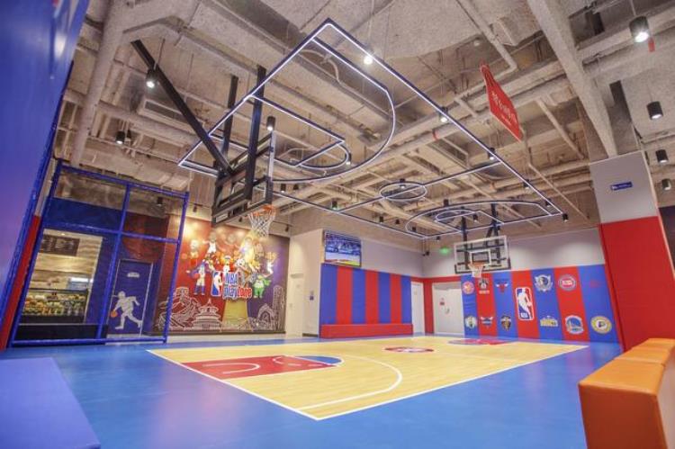 中国nba篮球馆「nba华裔老板」
