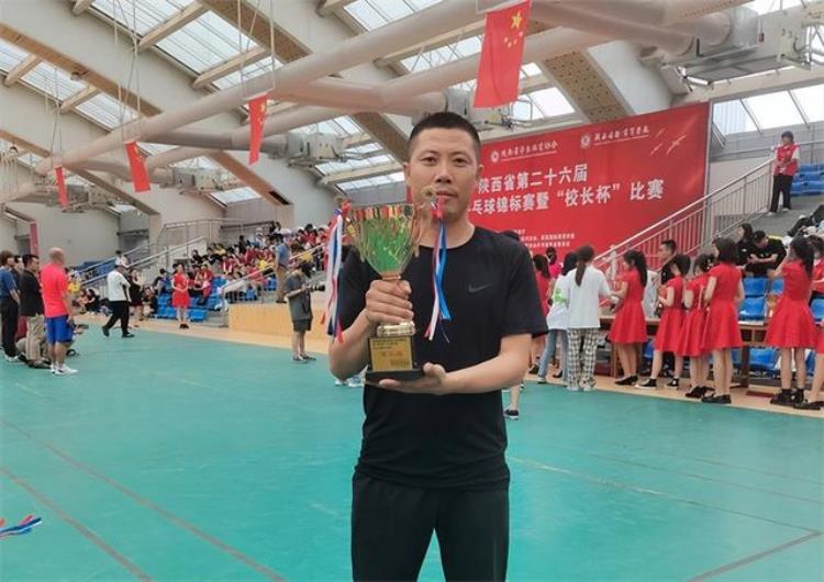 陕西省校长杯乒乓球比赛「西安思源学院在陕西省第26届大学生乒乓球锦标赛喜获佳绩」