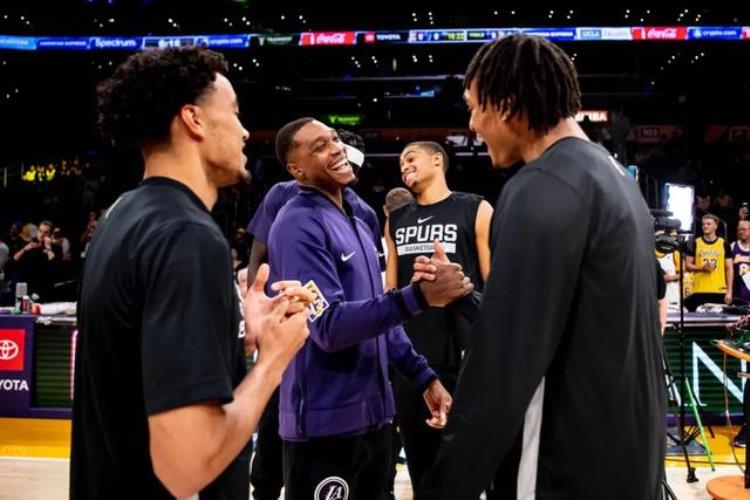 nba马刺约翰逊「1314的对决迷失在洛杉矶的约翰逊和马刺队」