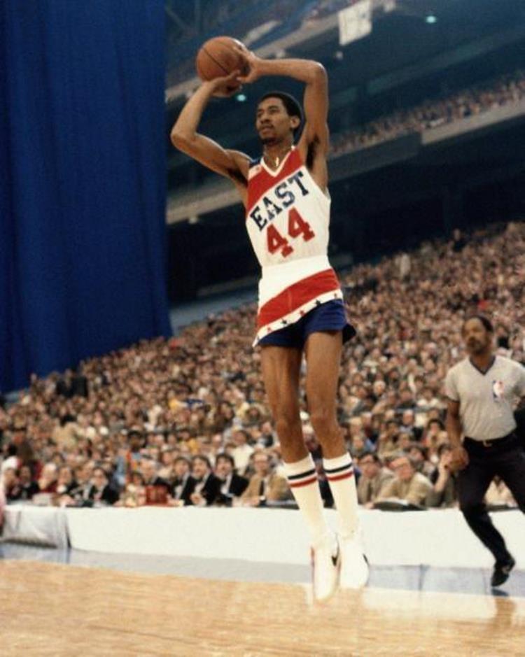 nba全明星十佳球「NBA全明星十大表现乔丹压张大帅居首位詹姆斯三双仅第八」