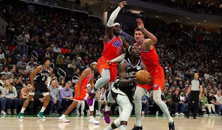 nba雄鹿球员名单最新「NBA最新排名雄鹿9连胜太阳重返榜首篮网逆转湖人勇士低迷」