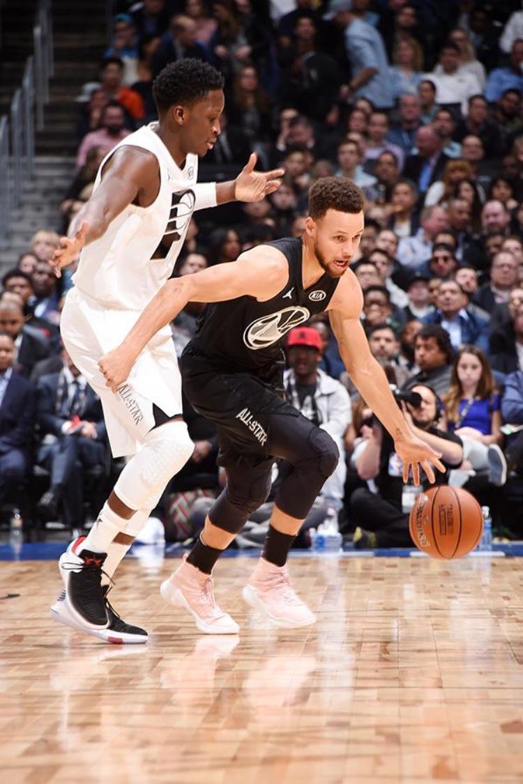 nba全明星赛:詹姆斯队大胜「NBA全明星终于真打了詹姆斯队战胜库里队詹皇获MVP」
