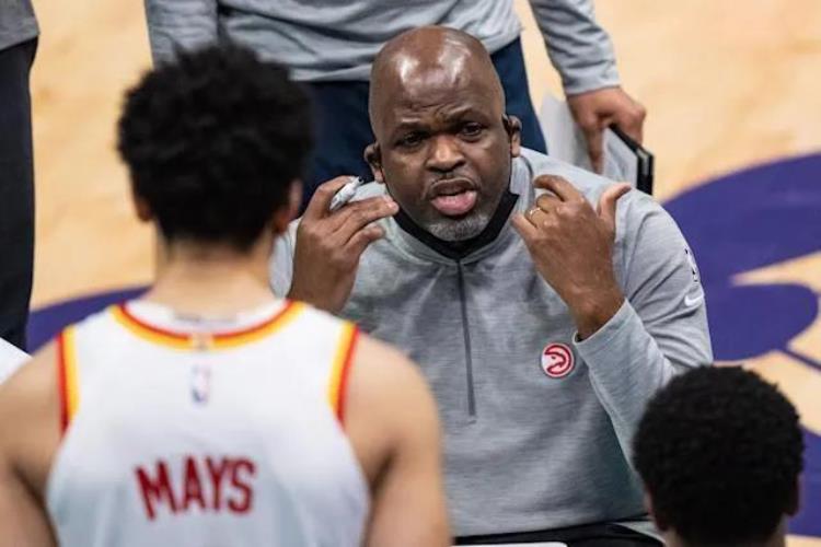nba篮网主教练是谁「NBA疯狂一夜多人被裁多人签约鲍尔赛季报销篮网主教练续约」