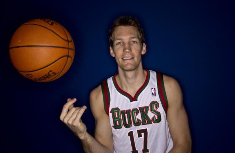 姚明是02年状元吗「重排NBA选秀之2002年姚明状元位置不保二轮秀完成超级逆袭」