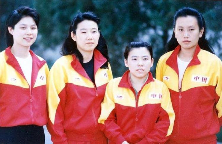 邓亚萍之前的著名女乒运动员有谁「女乒30年系列11后邓亚萍时代王楠杨影李菊崛起」