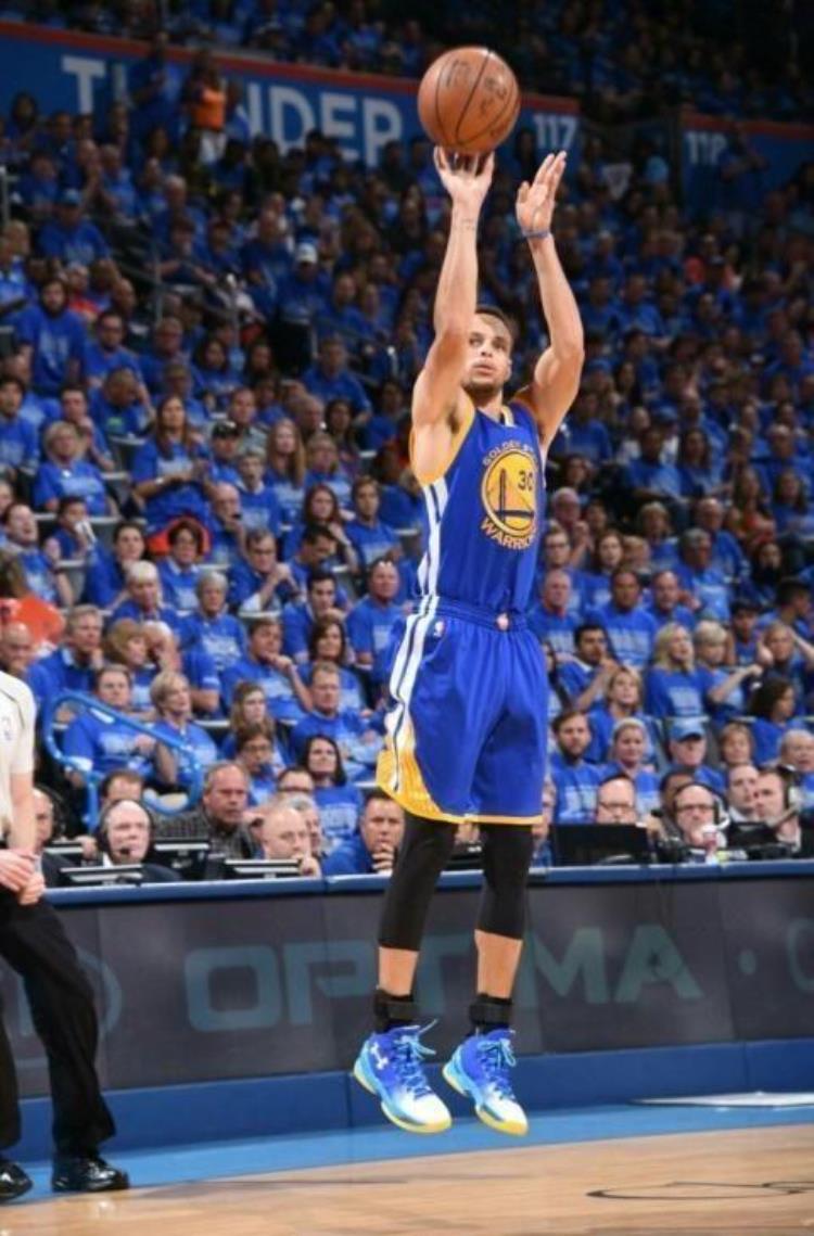 nba180成员「入选NBA180俱乐部有多难建队76年仅9人现役4人纳什4次」