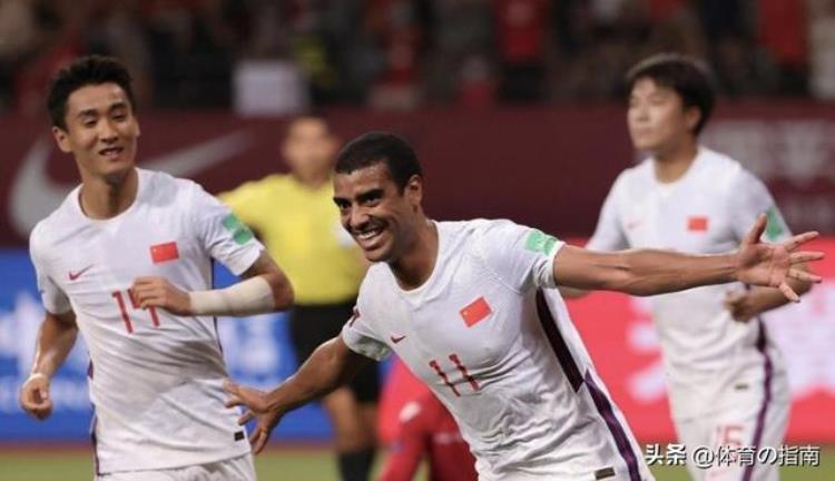 国足被巴西进了多少球「30中国国脚巴西进球中文红旗祝贺归化爆发亚洲杯有希望」