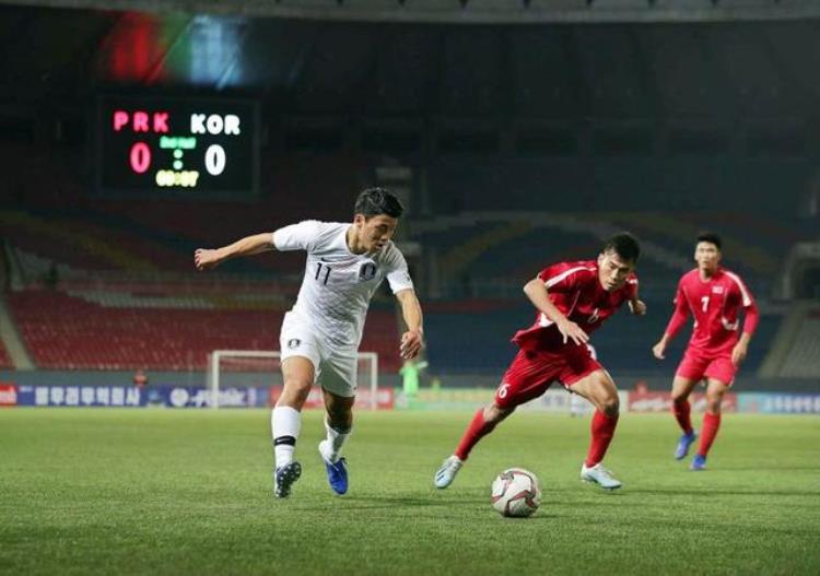朝鲜男足世界杯「0观众0进球韩朝男足世预赛被迫文字直播」