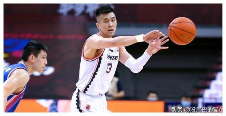 最接近nba的中国球员「距离NBA最近的五大中国球员均遗憾收场」
