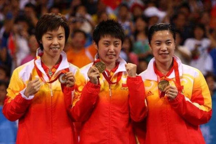 中国乒乓球一哥一姐「三人谁是C位谁才是中国乒乓球队的一姐」
