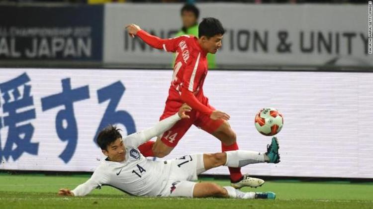 朝鲜男足世界杯「0观众0进球韩朝男足世预赛被迫文字直播」