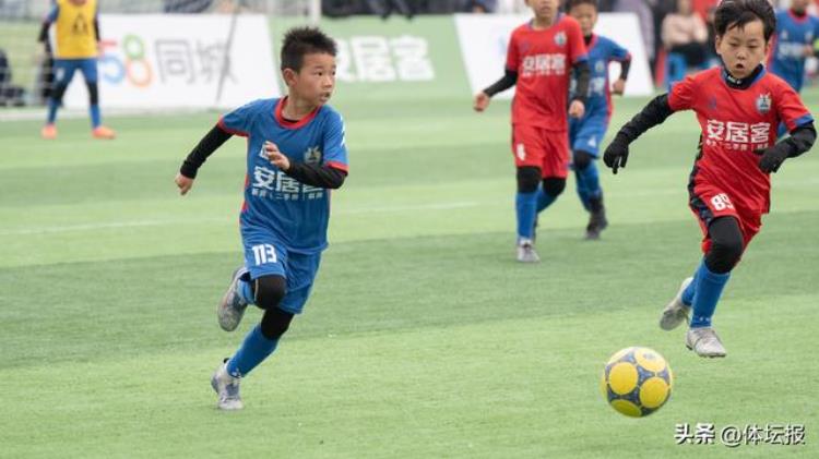 校园足球普及推广育新星8岁上虞娃入选中国足球小将