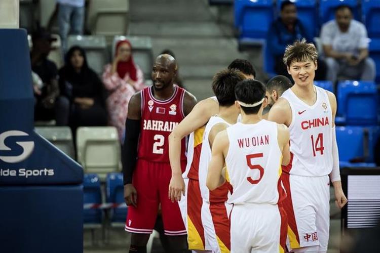 中国男篮队对伊朗「中国男篮VS伊朗12人大名单郭艾伦4人被替换既合情又合理」