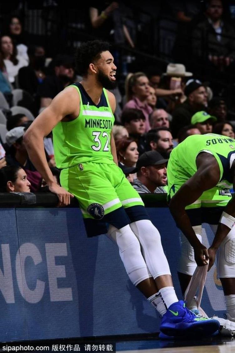 库里2020比赛「2022NBA十大个人表演:库里总决赛个人秀东契奇60三双载入史册」