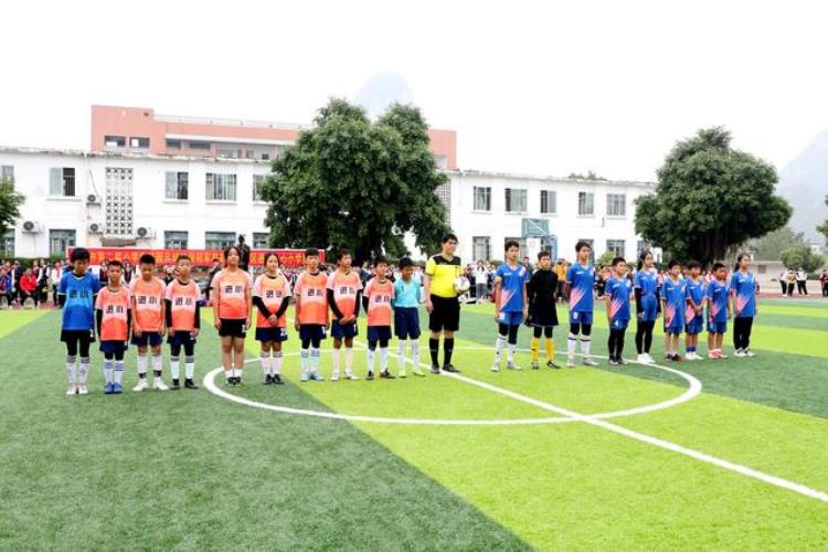 巅峰对决柳江足球小子了不起是哪一集「追风少年足球俱乐部」
