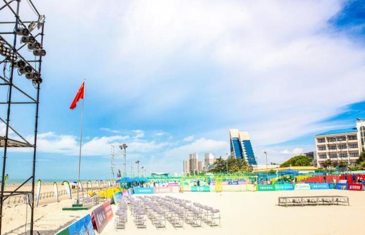 第十四届全运会沙滩排球在什么地方举行「第十四届全运会群众沙滩足球男子组预决赛在广西北海开赛」