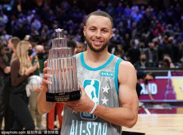 库里2020比赛「2022NBA十大个人表演:库里总决赛个人秀东契奇60三双载入史册」