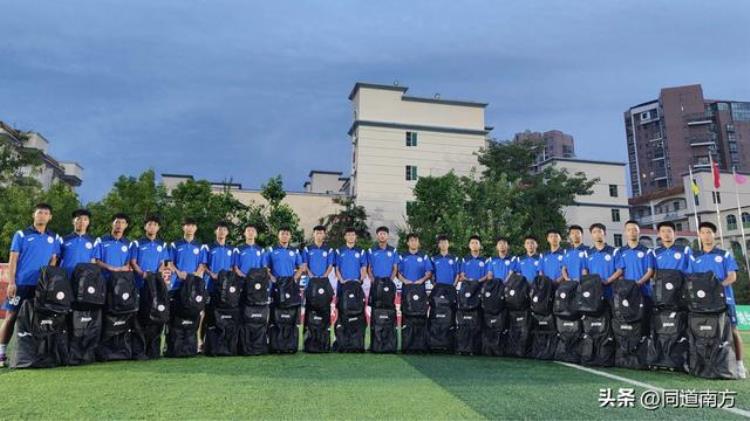 广西青训首战告捷广外附校出征中国青少年足球联赛预选赛