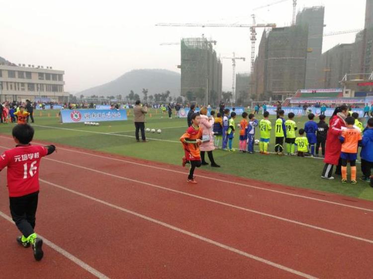 湖南省2021青少年足球精英赛「武陵区两名足球小将进入未来之星湖南省精英队选拔复赛」