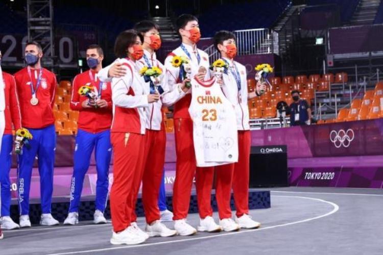 东京奥运会三人篮球完赛中国女队获铜牌拉脱维亚美国分获男女子金牌